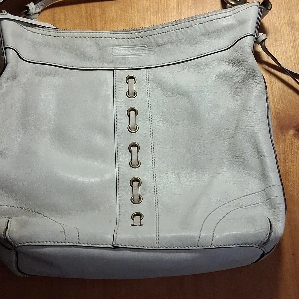 Vintage Coach Cream Shoulder Bag